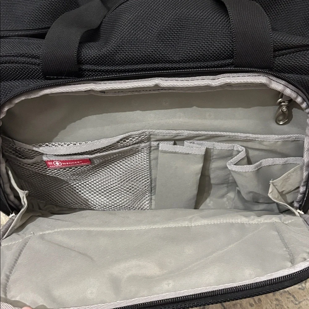 Swiss Engineering Black travel bag - removable shoulder strap - swiss gear